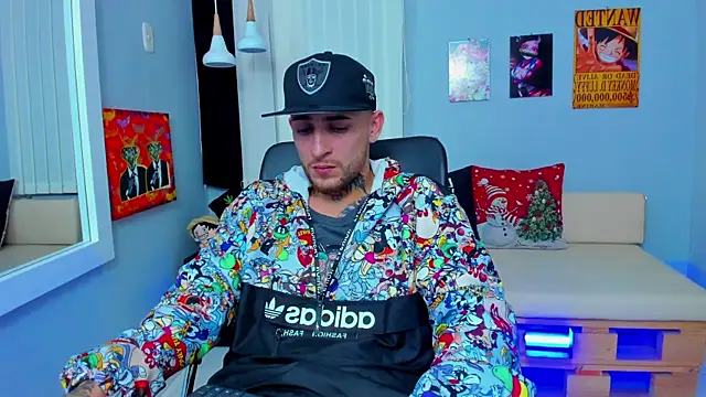Snapshot of Drako_Lamar chatting on 30, 12, 2024 Drako Lamar online show from 30, 12, 2024