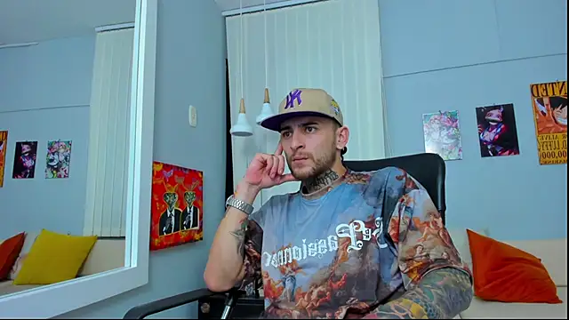Snapshot of Drako_Lamar chatting on 10, 1, 2025 Drako Lamar online show from 10, 1, 2025