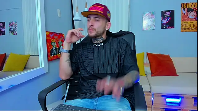 Snapshot of Drako_Lamar chatting on 11, 1, 2025 Drako Lamar online show from 11, 1, 2025