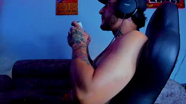 Snapshot of Drako_Lamar chatting on 15, 10, 2025 Drako Lamar online show from 15, 10, 2025