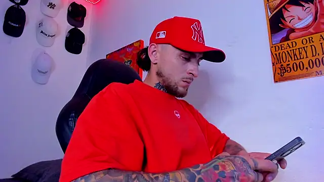 Snapshot of Drako_Lamar chatting on 7, 4, 2026 Drako Lamar online show from 7, 4, 2026