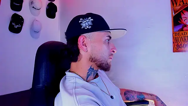 Snapshot of Drako_Lamar chatting on 10, 4, 2026 Drako Lamar online show from 10, 4, 2026