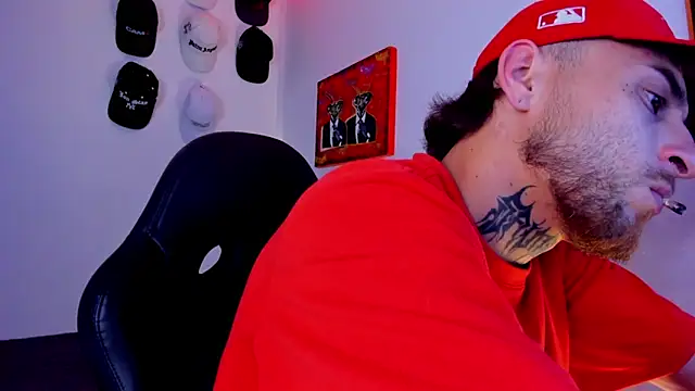 Snapshot of Drako_Lamar chatting on 13, 4, 2026 Drako Lamar online show from 13, 4, 2026