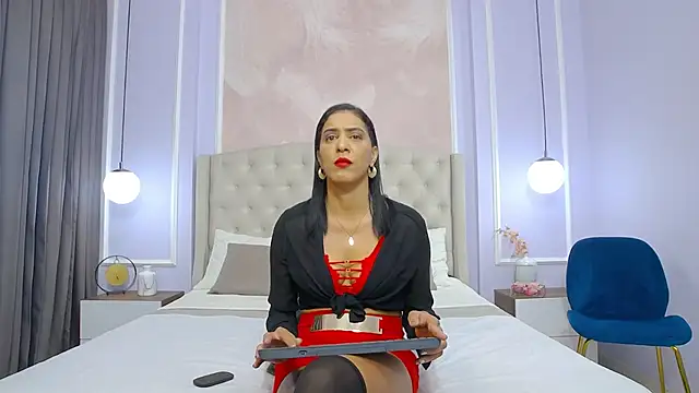 Snapshot of JoannaCox chatting on 14, 2, 2025 JoannaCox online show from 14, 2, 2025