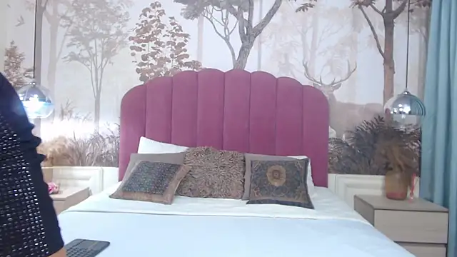 Snapshot of JoannaCox chatting on 1, 3, 2025 JoannaCox online show from 1, 3, 2025