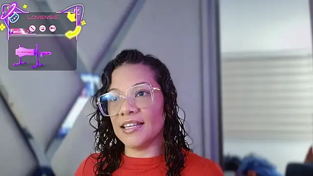 Snapshot of paula_daniela1 chatting on 9, 11, 2025 paula daniela1 online show from 9, 11, 2025