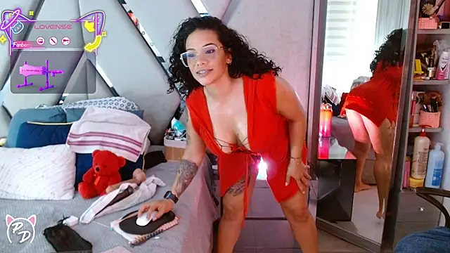 Snapshot of paula_daniela1 chatting on 12, 5, 2026 paula daniela1 online show from 12, 5, 2026