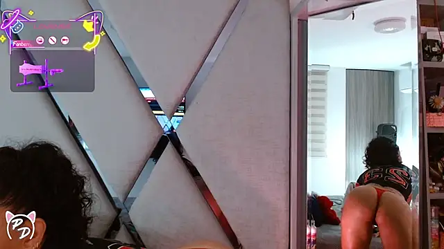 Snapshot of paula_daniela1 chatting on 13, 5, 2026 paula daniela1 online show from 13, 5, 2026