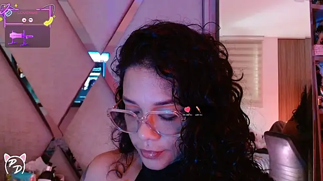 Snapshot of paula_daniela1 chatting on 1, 6, 2026 paula daniela1 online show from 1, 6, 2026