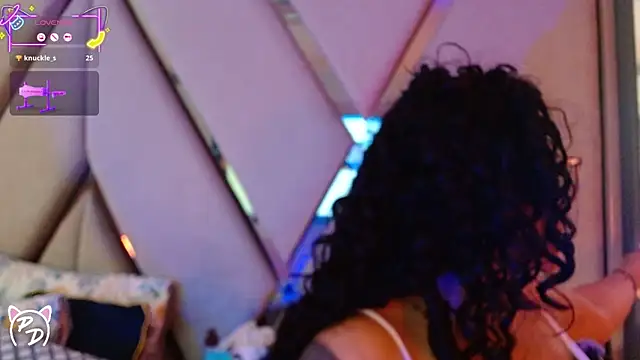 Snapshot of paula_daniela1 chatting on 2, 6, 2026 paula daniela1 online show from 2, 6, 2026