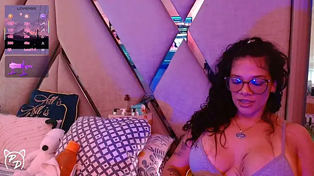 Snapshot of paula_daniela1 chatting on 16, 7, 2026 paula daniela1 online show from 16, 7, 2026