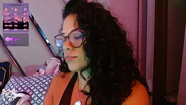 Snapshot of paula_daniela1 chatting on 18, 7, 2026 paula daniela1 online show from 18, 7, 2026