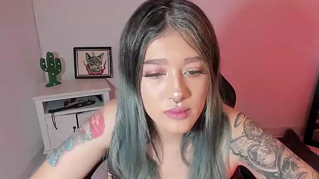 Snapshot of kat_apple chatting on 1, 11, 2025 kat apple online show from 1, 11, 2025