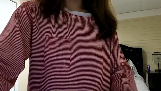 Snapshot of sexylilly69 chatting on 12, 2, 2026 sexylilly69 online show from 12, 2, 2026