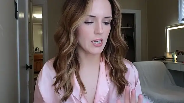 sexylilly69 online show from 10, 3, 2026