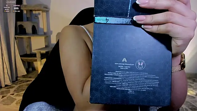 Snapshot of Zarah_Blare chatting on 15, 3, 2025 Zarah Blare online show from 15, 3, 2025