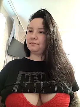 AlexaLexie online show from 3, 12, 2025