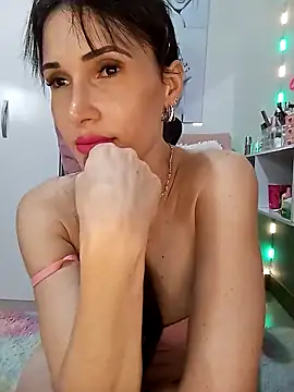 Irresistible24 online show from 21, 1, 2025