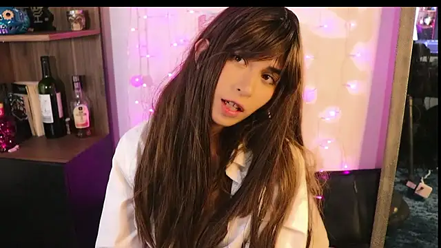  lucy white  online show from 9, 12, 2024