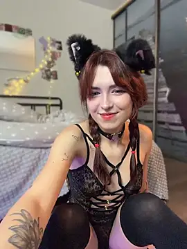 Evangeline Lawrence  online show from 11, 5, 2026