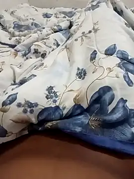 karolgree online show from 10, 10, 2025