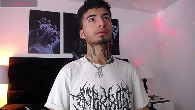 Snapshot of JuanCamiilo_66 chatting on 7, 2, 2025 JuanCamiilo 66 online show from 7, 2, 2025