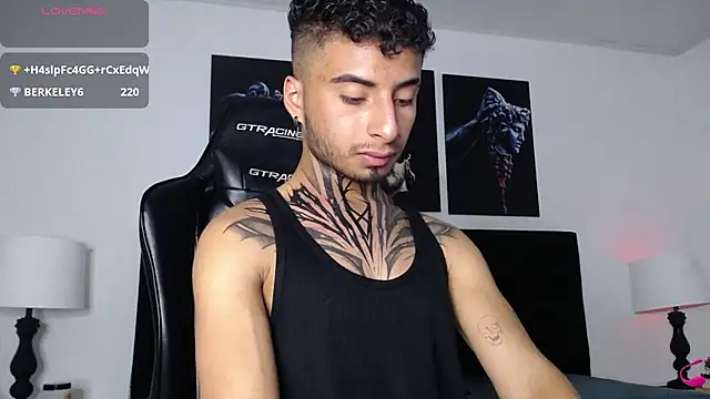 Snapshot of JuanCamiilo_66 chatting on 12, 2, 2025 JuanCamiilo 66 online show from 12, 2, 2025