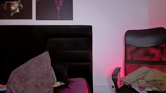 Snapshot of JuanCamiilo_66 chatting on 6, 4, 2026 JuanCamiilo 66 online show from 6, 4, 2026