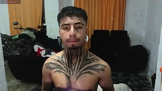 JuanCamiilo 66 online show from 10, 5, 2026