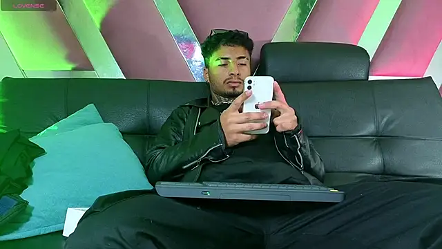 JuanCamiilo 66 online show from 18, 5, 2026