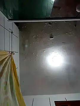 Yara0k online show from 8, 1, 2025