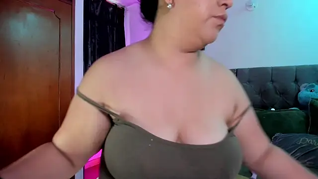 Melody bonnie online show from 14, 3, 2026