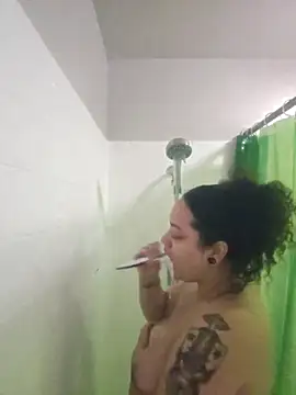 honeeyyy pot online show from 2, 1, 2025