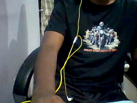 Snapshot of telugumoddahyd chatting on 23, 10, 2025 telugumoddahyd online show from 23, 10, 2025