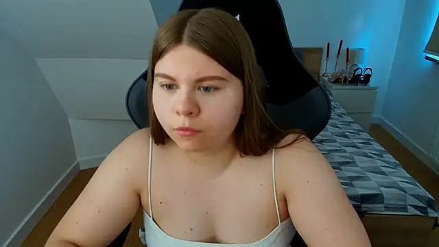 AbbyPleasure online show from 25, 6, 2026