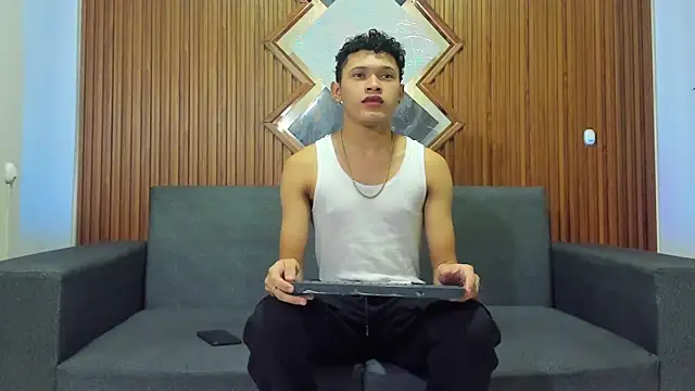 liam genner  online show from 26, 1, 2025