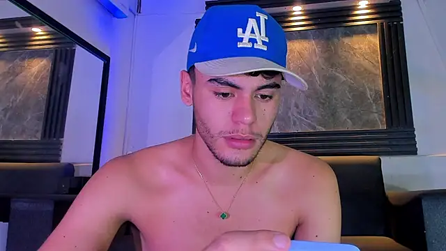 liam genner  online show from 22, 9, 2025