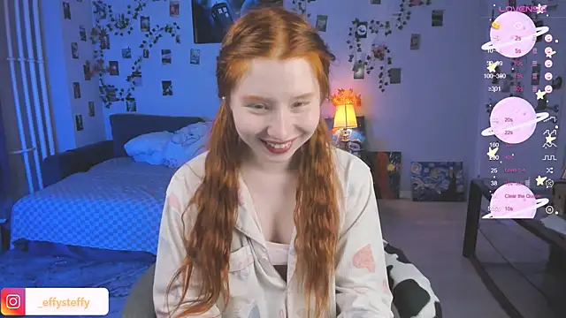Snapshot of CallMeEffy1 chatting on 20, 9, 2025 CallMeEffy1 online show from 20, 9, 2025