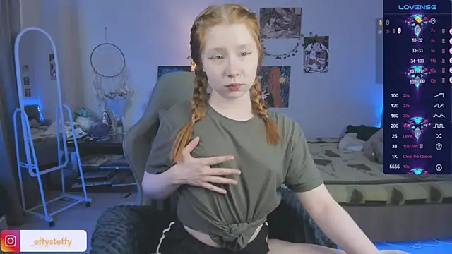 Snapshot of CallMeEffy1 chatting on 26, 3, 2026 CallMeEffy1 online show from 26, 3, 2026