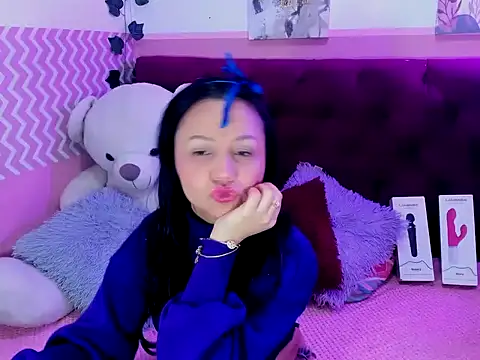 Snapshot of candysmitxxx chatting on 13, 9, 2025 candysmitxxx online show from 13, 9, 2025