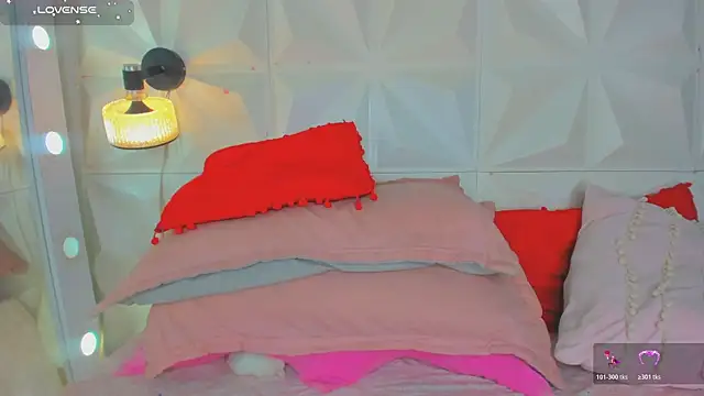 cute latinaxxx online show from 8, 6, 2026
