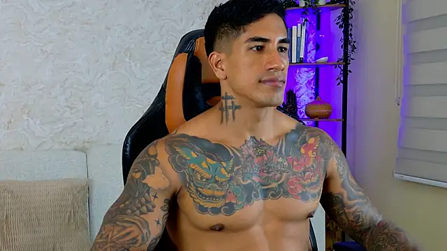 Snapshot of AdanReilly chatting on 16, 3, 2025 AdanReilly online show from 16, 3, 2025