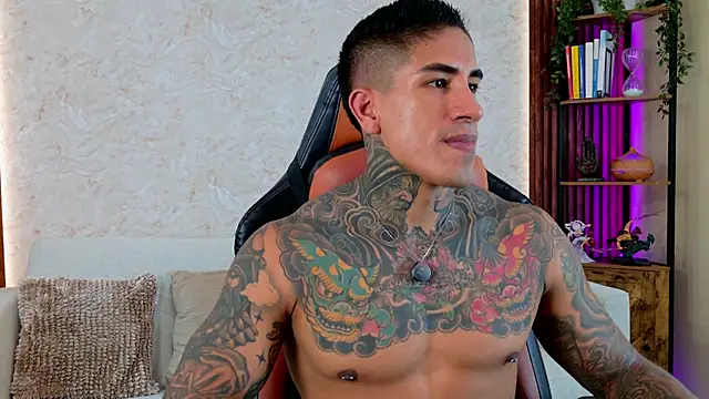 AdanReilly online show from 30, 5, 2026