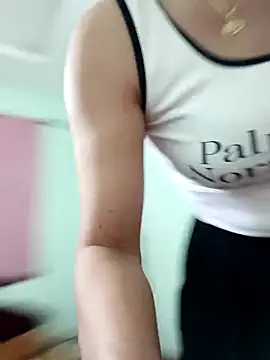 zizi public online show from 20, 9, 2025