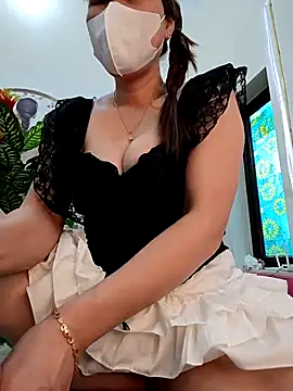 zizi public online show from 4, 10, 2025