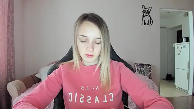 Snapshot of RouseReed chatting on 5, 2, 2026 RouseReed online show from 5, 2, 2026