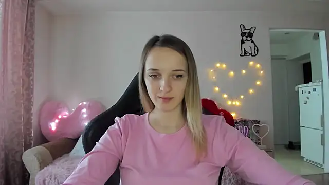 Snapshot of RouseReed chatting on 17, 2, 2026 RouseReed online show from 17, 2, 2026