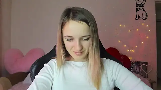 Snapshot of RouseReed chatting on 19, 2, 2026 RouseReed online show from 19, 2, 2026