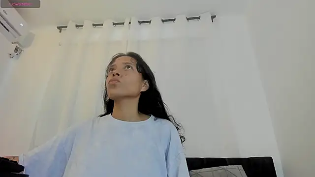 lexyfyre online show from 8, 5, 2026