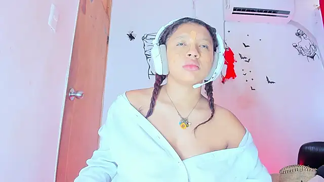 Emily Coper18 online show from 12, 1, 2026